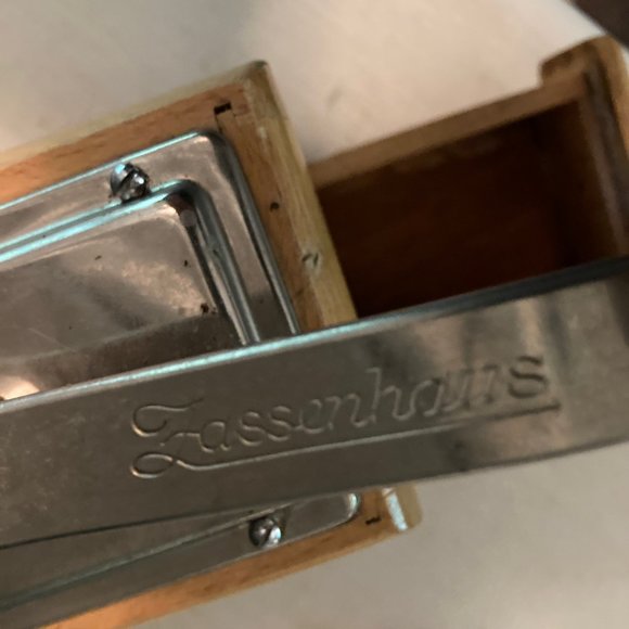 Zassenhaus coffee grinder - Picture 6 of 11